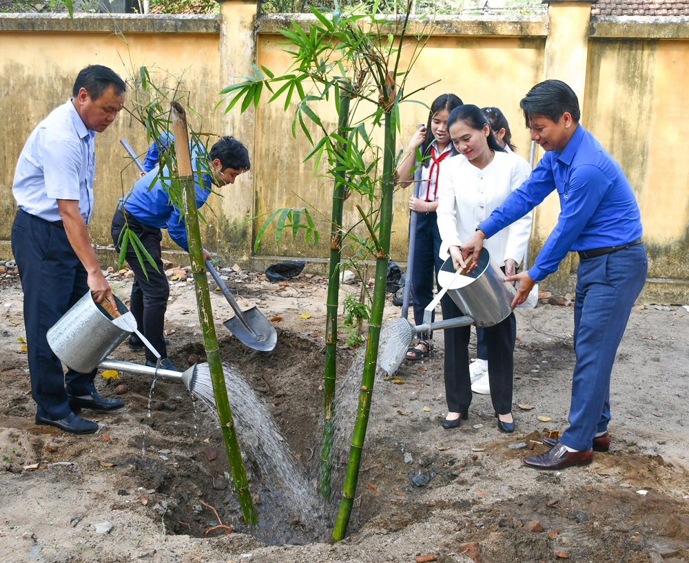 Youth and the Planting Festival